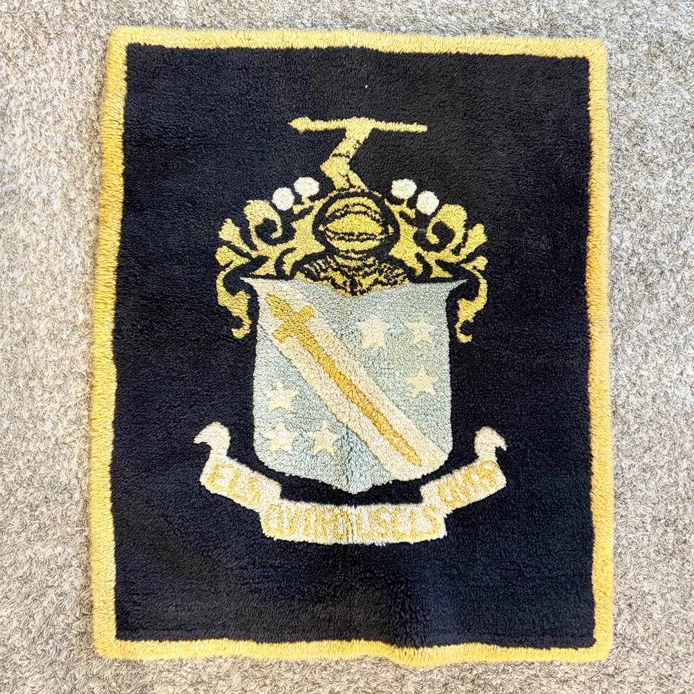 1934 Phi Delta Theta Hand-Hooked Rug Wall Hanging — Rare Fraternal Collectible